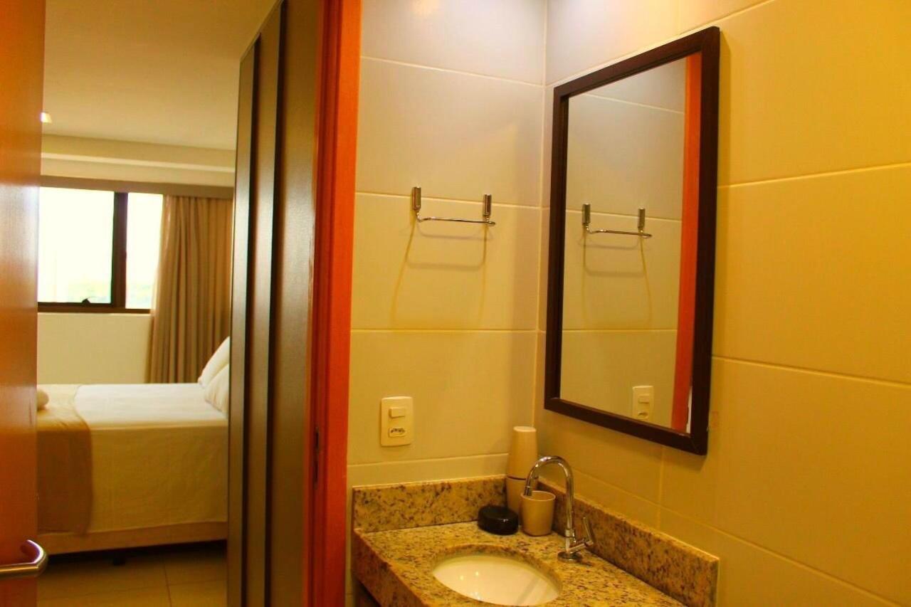Flat Manaira Apart Hotel Joao Pessoa Exterior photo